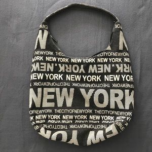 New York Black & White Shoulder City Bag
